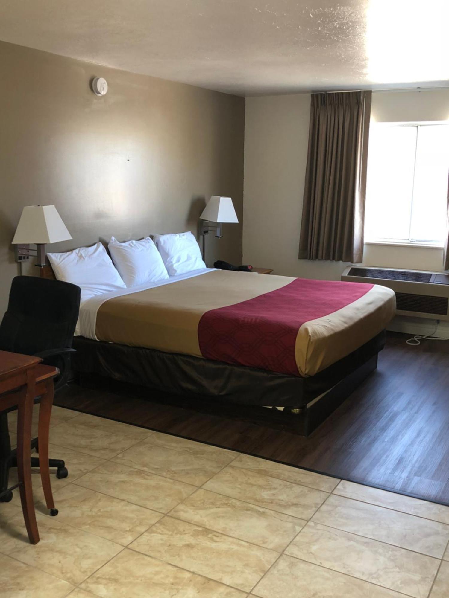 Ameri-Stay Inn & Suites เคลียร์ฟิลด์ ภายนอก รูปภาพ